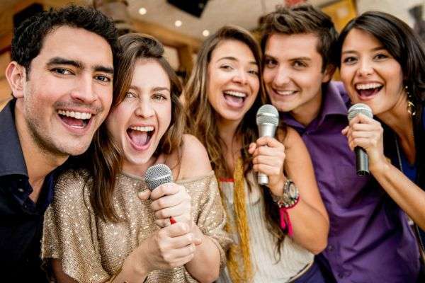 Dynamic Singing Community: Group Voice Training in San Diego creating a positive and encouraging space for vocal development.