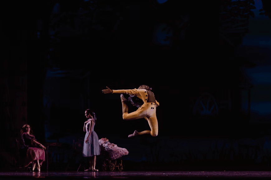 Performing Arts Trends 2025: Emerging Themes Shaping Artists and Audiences